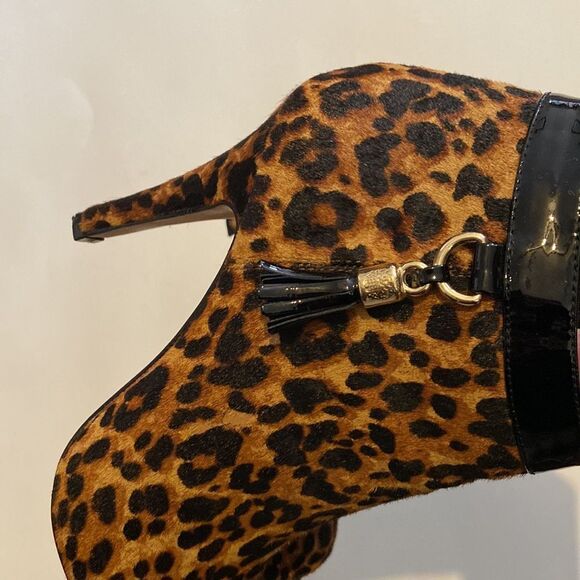 Vince Camuto VC-KEVIA Animal Print Calf- Hair Boots Woman Shoes Size 6M - Picture 4 of 9